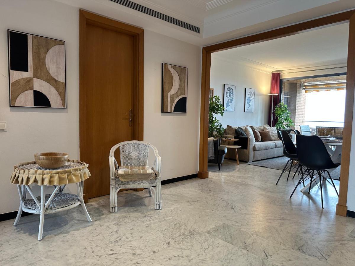 Lets Holidays Apartment Sea Views In Barcelona Exterior photo